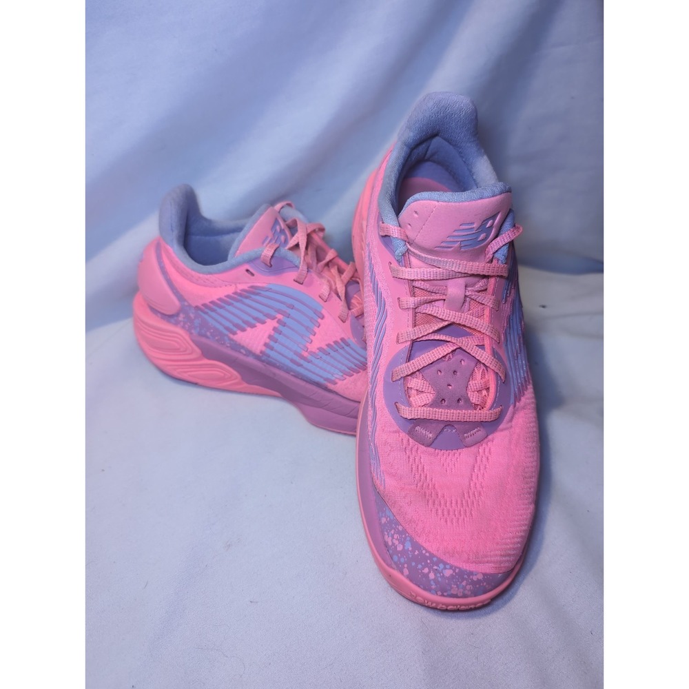 New Balance TWO WXY V5 Women's 11 Mens 9.5 Pink Purple Basketball Shoes BB2WYCA5